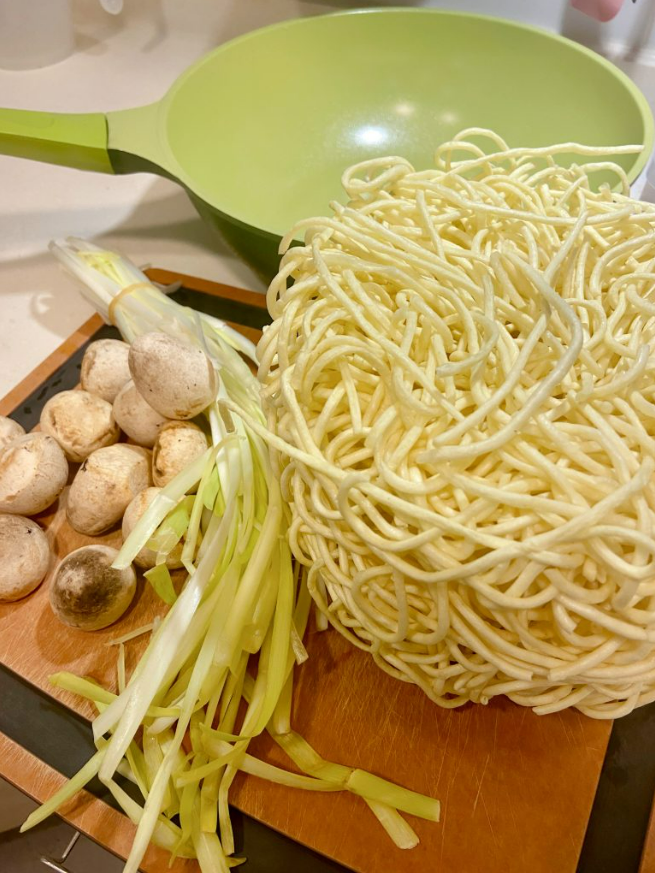 Lowenthal_Noodles_01 易潔鑊 乾燒伊麵